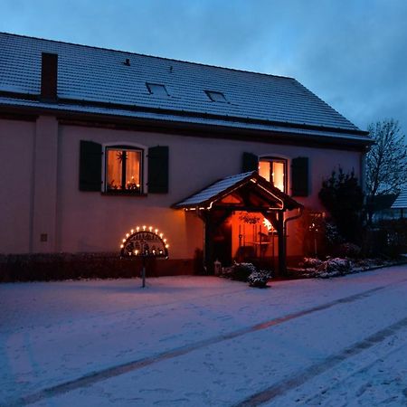 Ferienwohnung Einkehr Bei Franz Gross Radisch Exterior photo