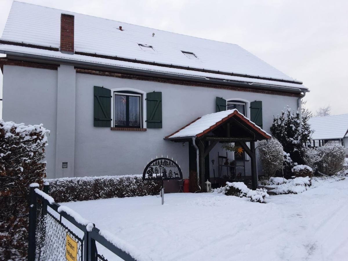 Ferienwohnung Einkehr Bei Franz Gross Radisch Exterior photo